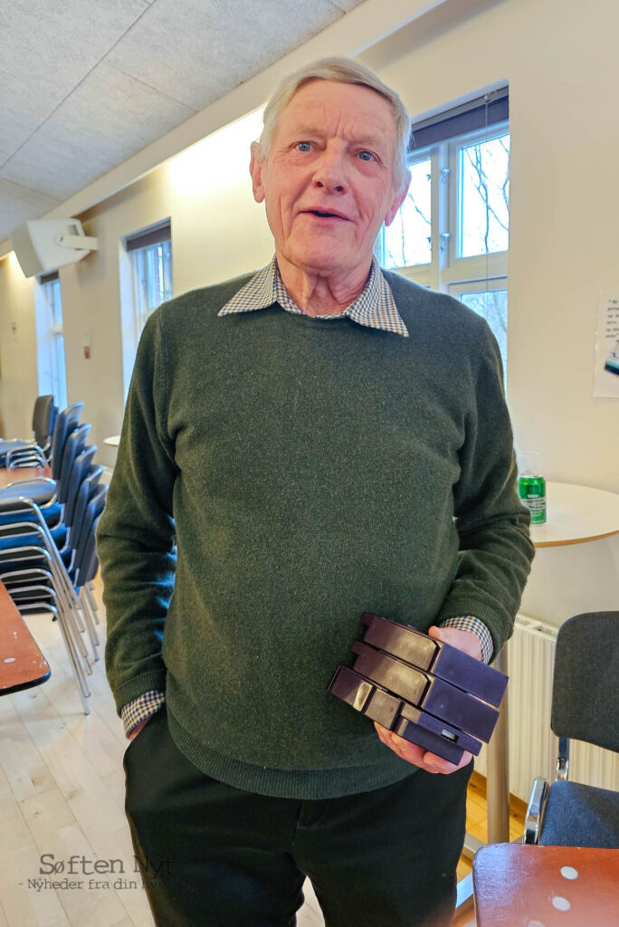 Christian Gottlieb har spillet bridge i to år i Hinnerup Bridgeklub, og han er glad for at kunne være med til Favrskovmesterskabet, selvom det ikke blev til en præmie. Foto: Anders Godtfred-Rasmussen - Søften Nyt.