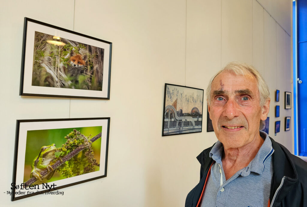 Tommy Astrup fra Søften bruger mange timer i naturen for at vente på det helt rigtige motiv. Han har fire billeder med på udstillingen, blandt andet, en ræv og en løvfrø. Foto: Anders Godtfred-Rasmussen - Søften Nyt.