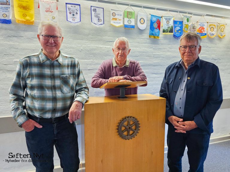 Torben Sejr Hansen, Aksel Rasmussen og Flemming Sørensen var alle tre med til at starte Rotary i Hinnerup for 40 år siden. Foto: Anders Godtfred-Rasmussen - Søften Nyt.