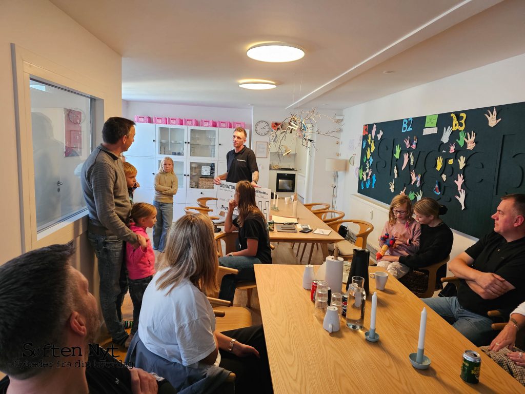 Tak for i dag til Henrik og hans mange hjælpere fra Hinnerup Bilcenter, nu er det børnenes tur til at bruge lokalerne til deres sorggruppe. Foto: Anders Godtfred-Rasmussen - Søften Nyt.